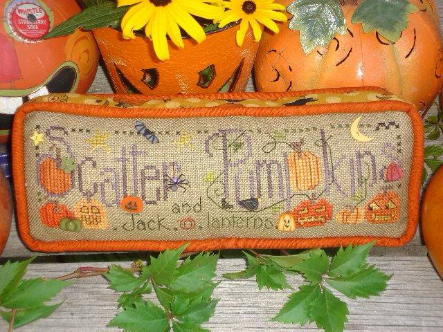 Scatter Pumpkins w/Embellishments (#125) | Shepherd's Bush