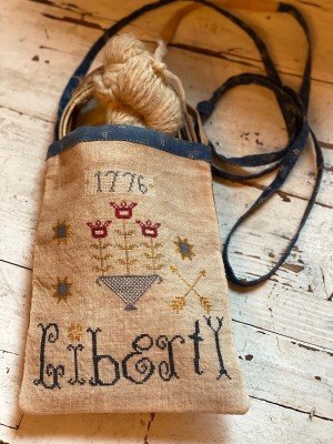 Liberty Sewing Pouch | Stacy Nash Primitives