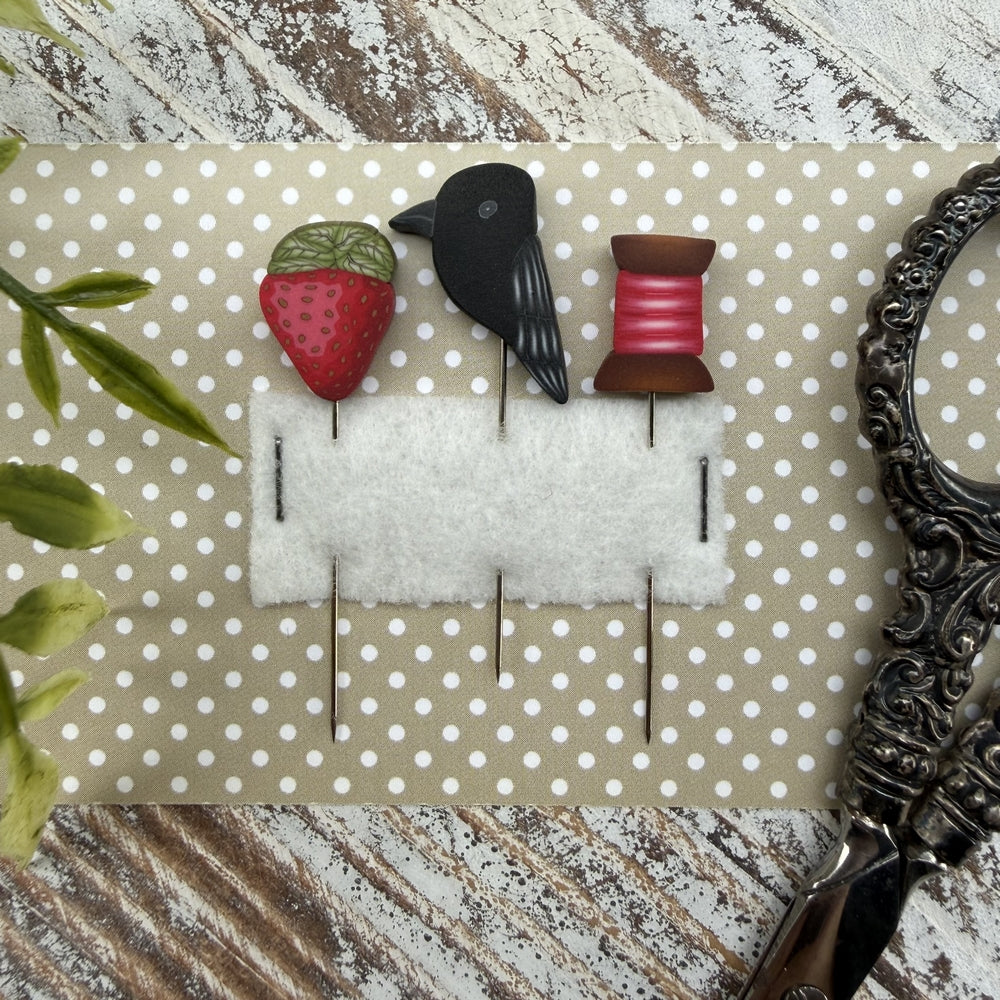 Strawberry and Thread Pins | PuntiniPuntini