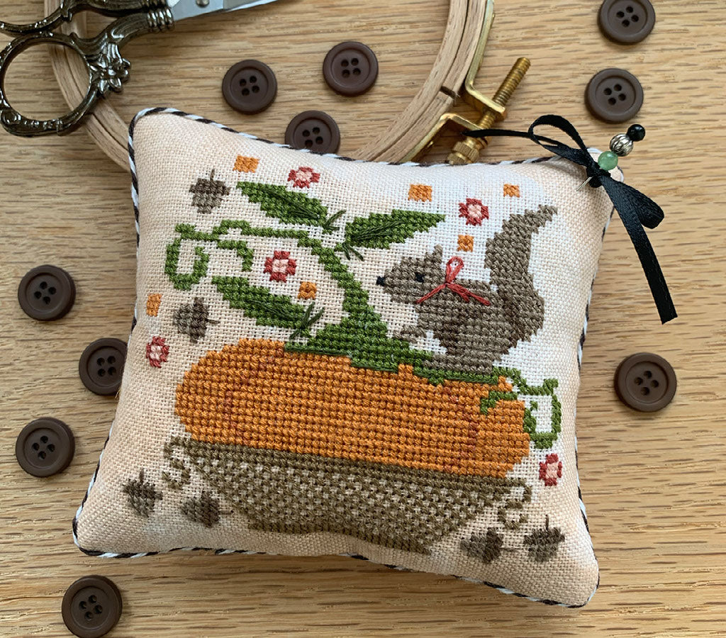 Pumpkin Basket Pinkeep | Stitches by Ethel