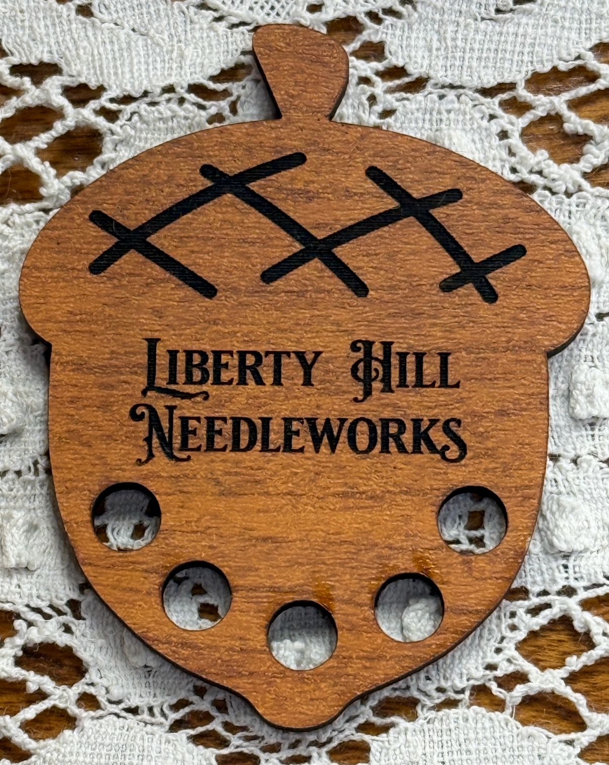 Acorn Thread Keep | Liberty Hill Needleworks