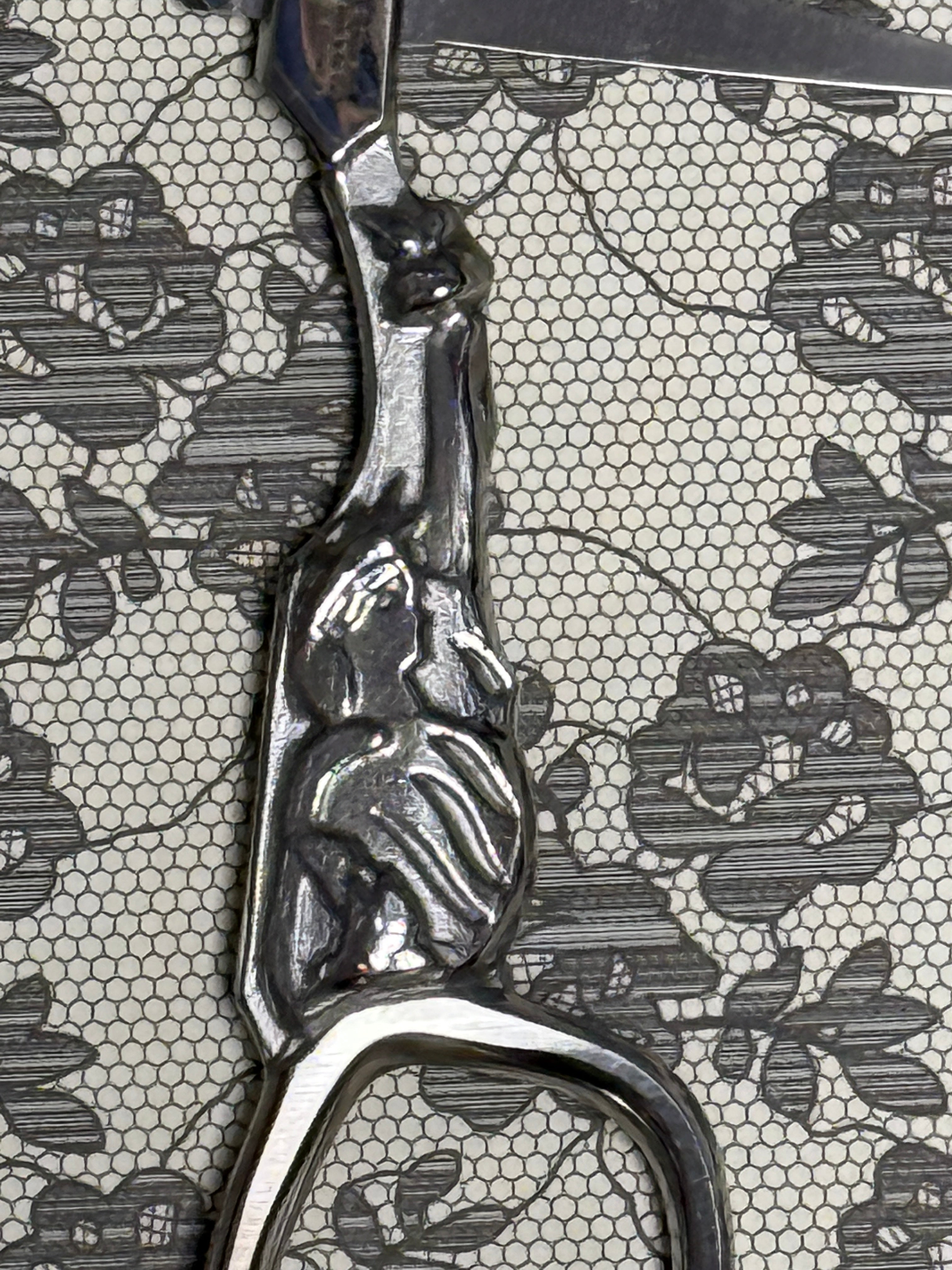 Lady Liberty Scissors | The Scissorists