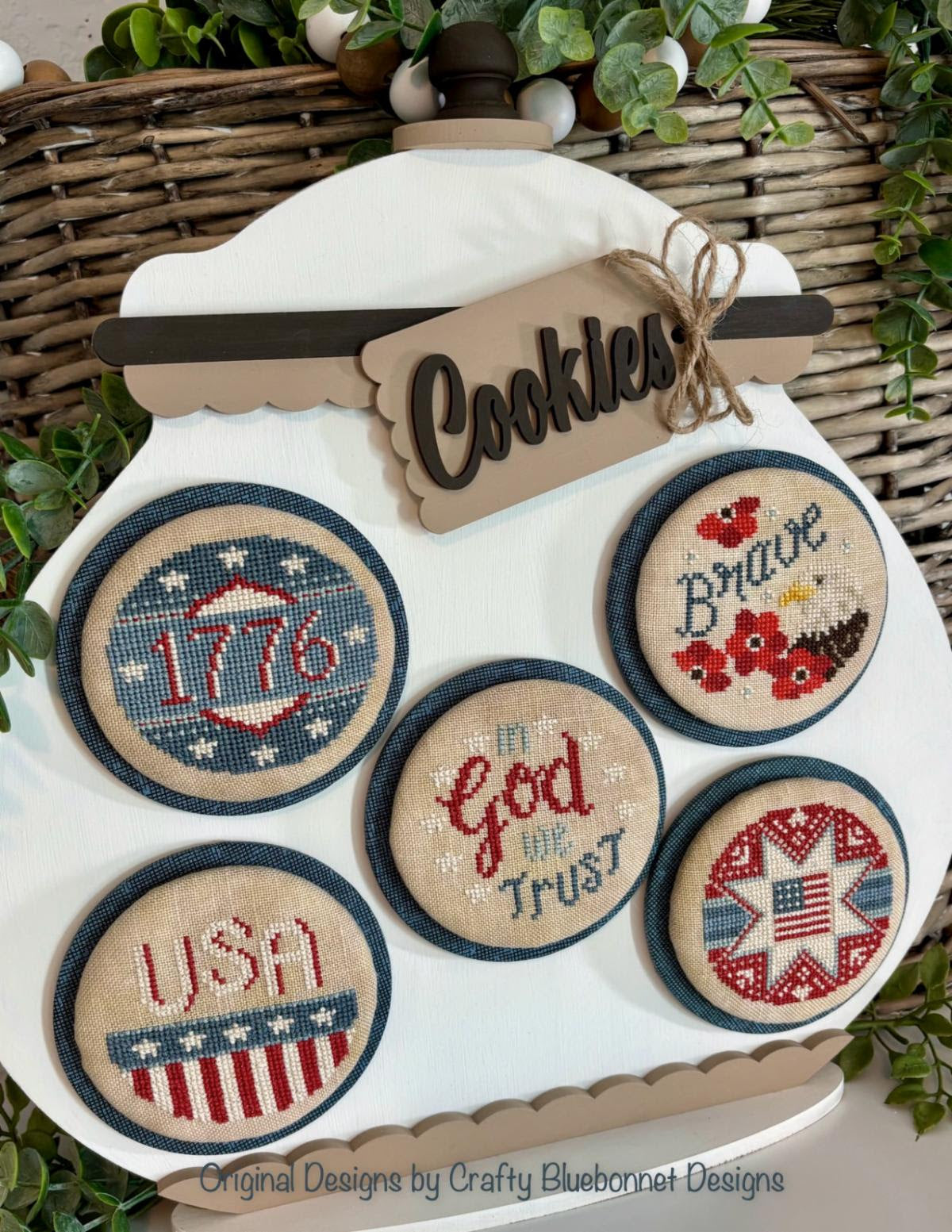 Baked Fresh: Patriotic Cookies | Crafty Blue Bonnet Designs
