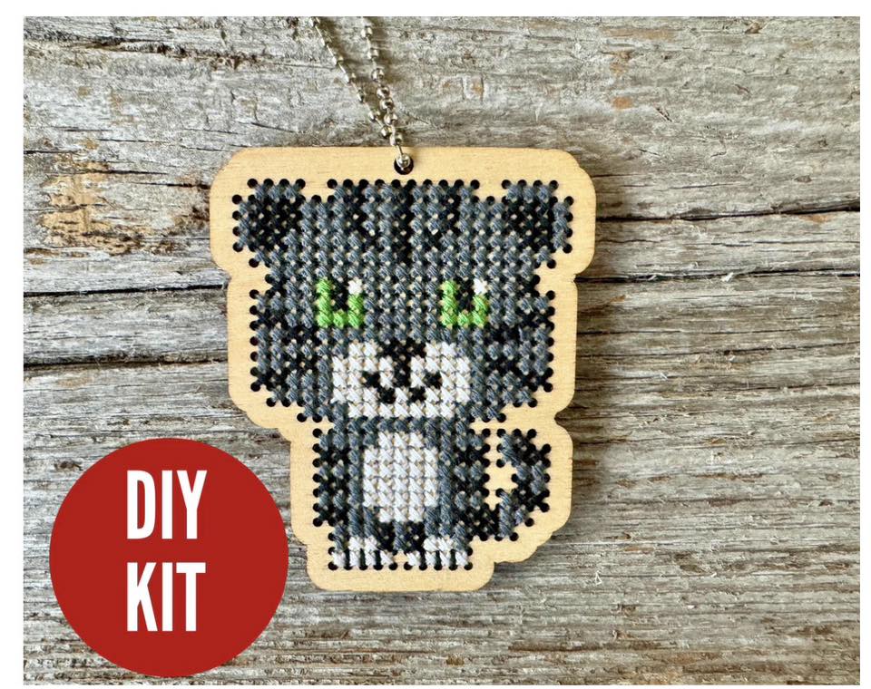 Charlie Cat Key Chain Kit  | Canadian Stitchery