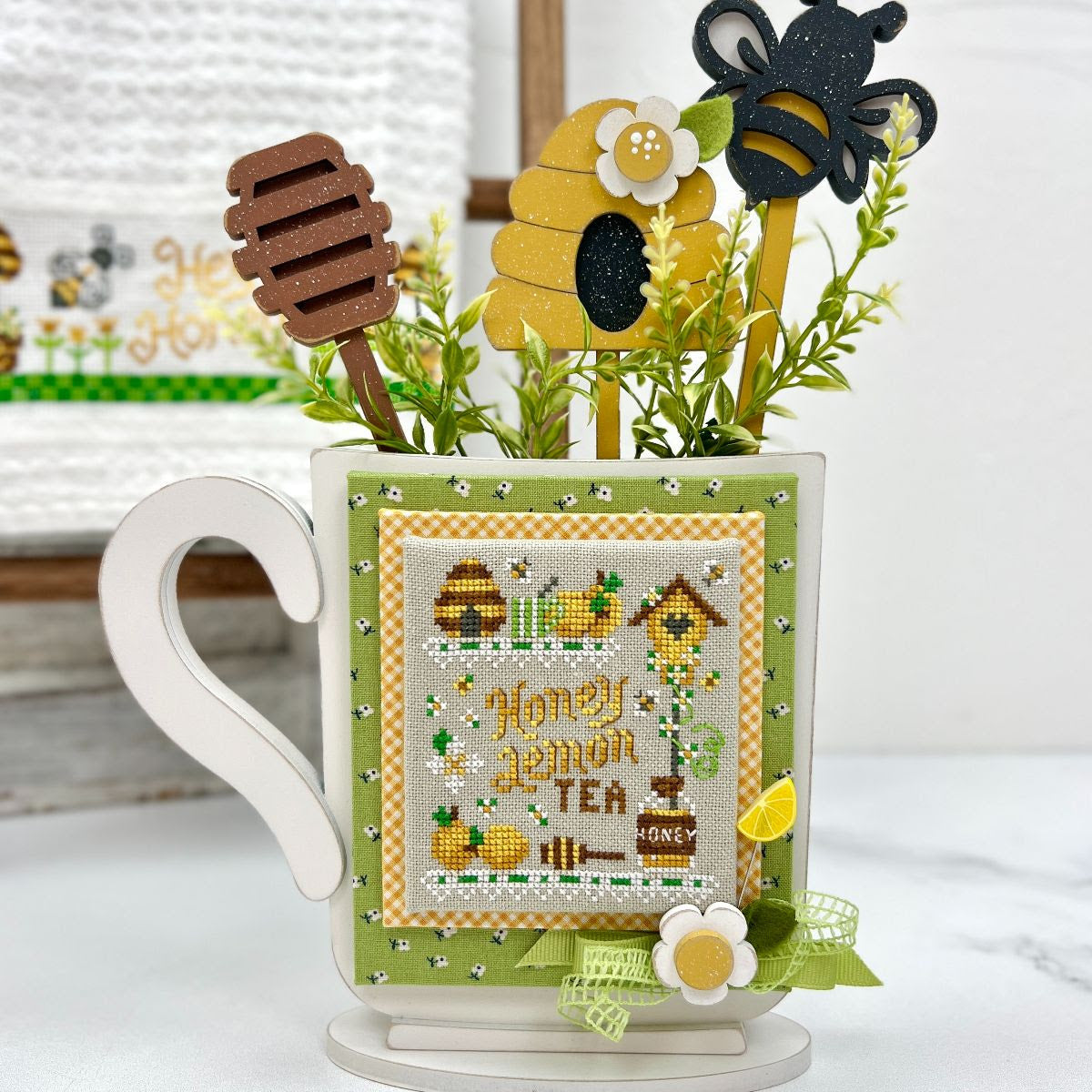 Honey Lemon Tea | Dirty Annie's Southern Style