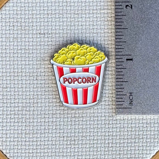 Popcorn Needle Minder | StewArt Stitches