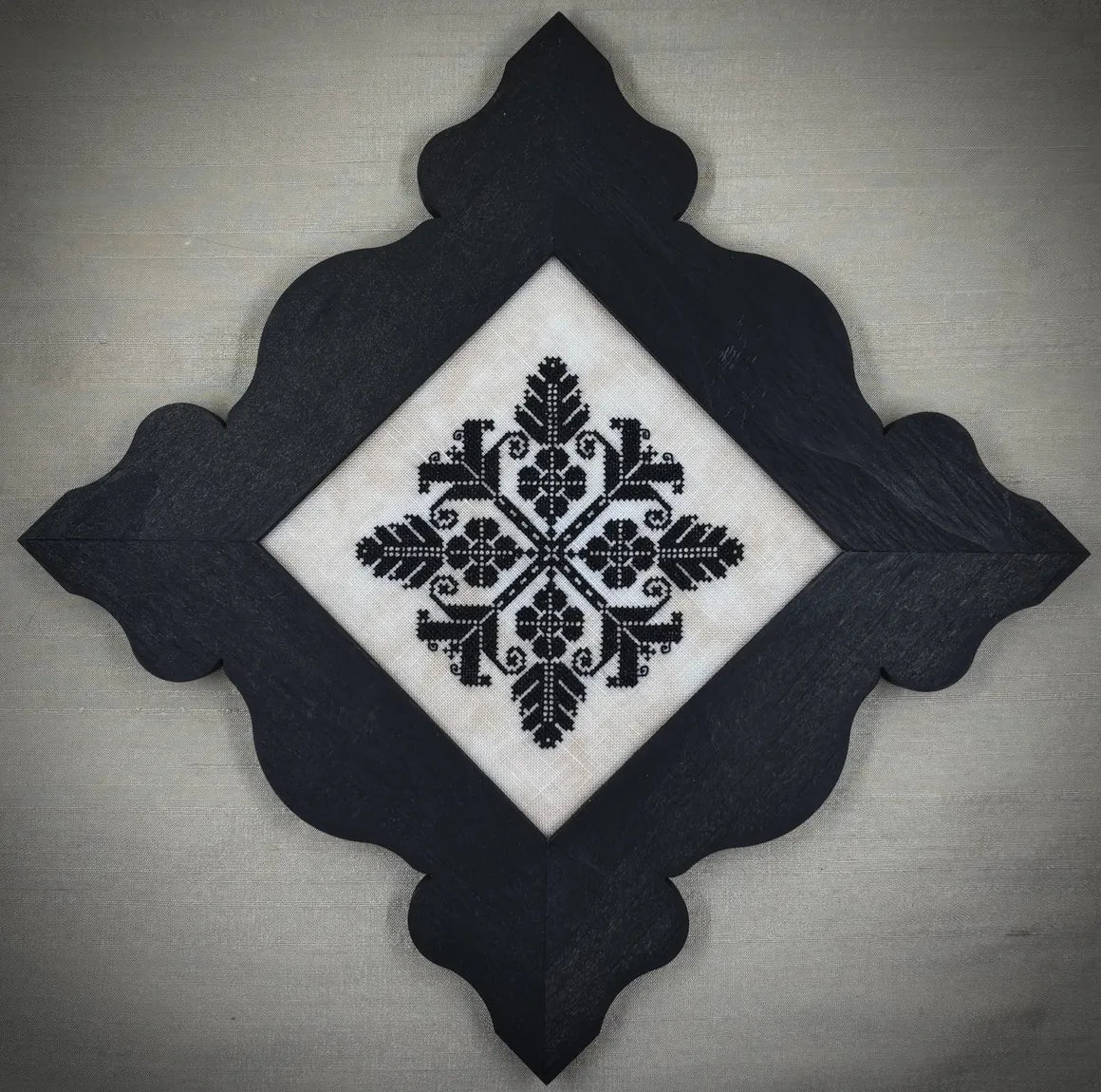 Rococo | Needlemade Designs