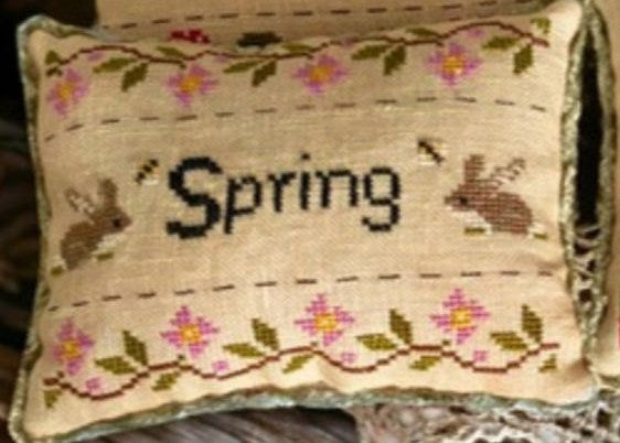 Seasonal Pincushions - Spring | MTV Designs