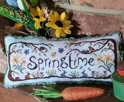 Springtime Cushion | Crowsfeetstitching