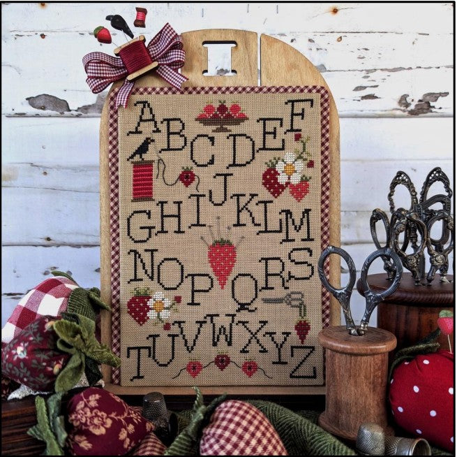 Strawberry Alphabet Sampler | PuntiniPuntini