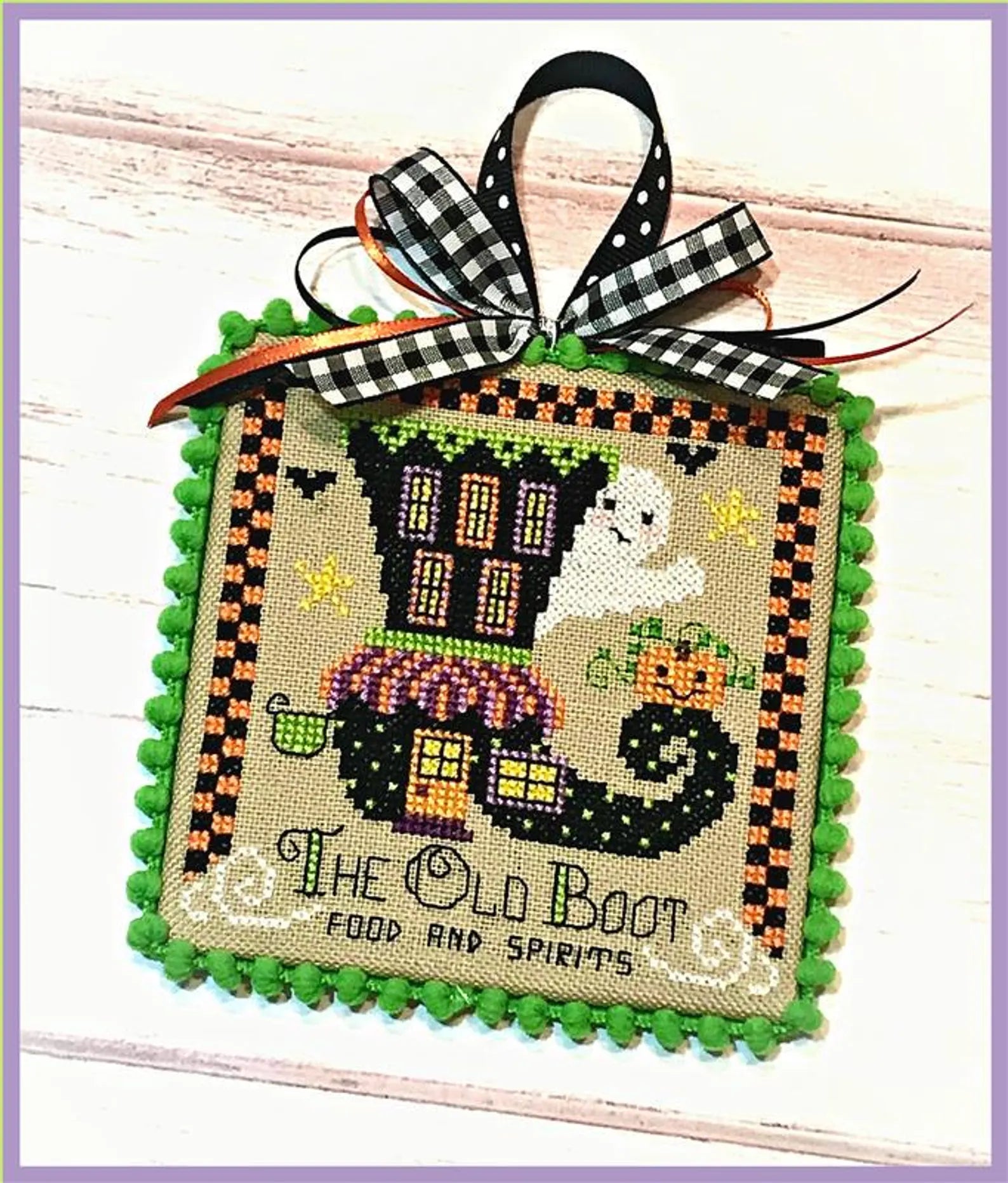 BOOville The Old Boot (#030)| Sugar Stitches Design