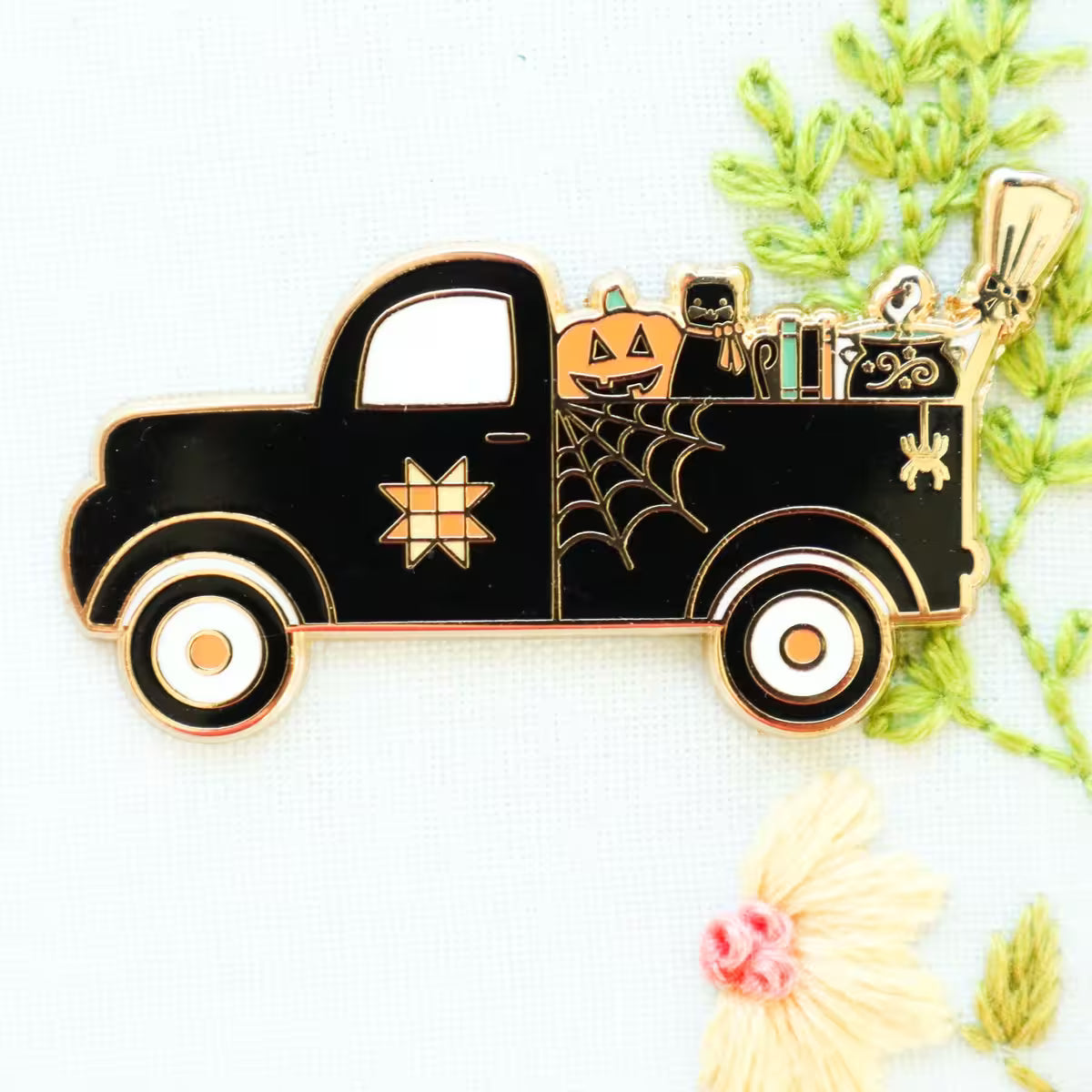 Halloween Truck Needle Minder | Flamingo Toes