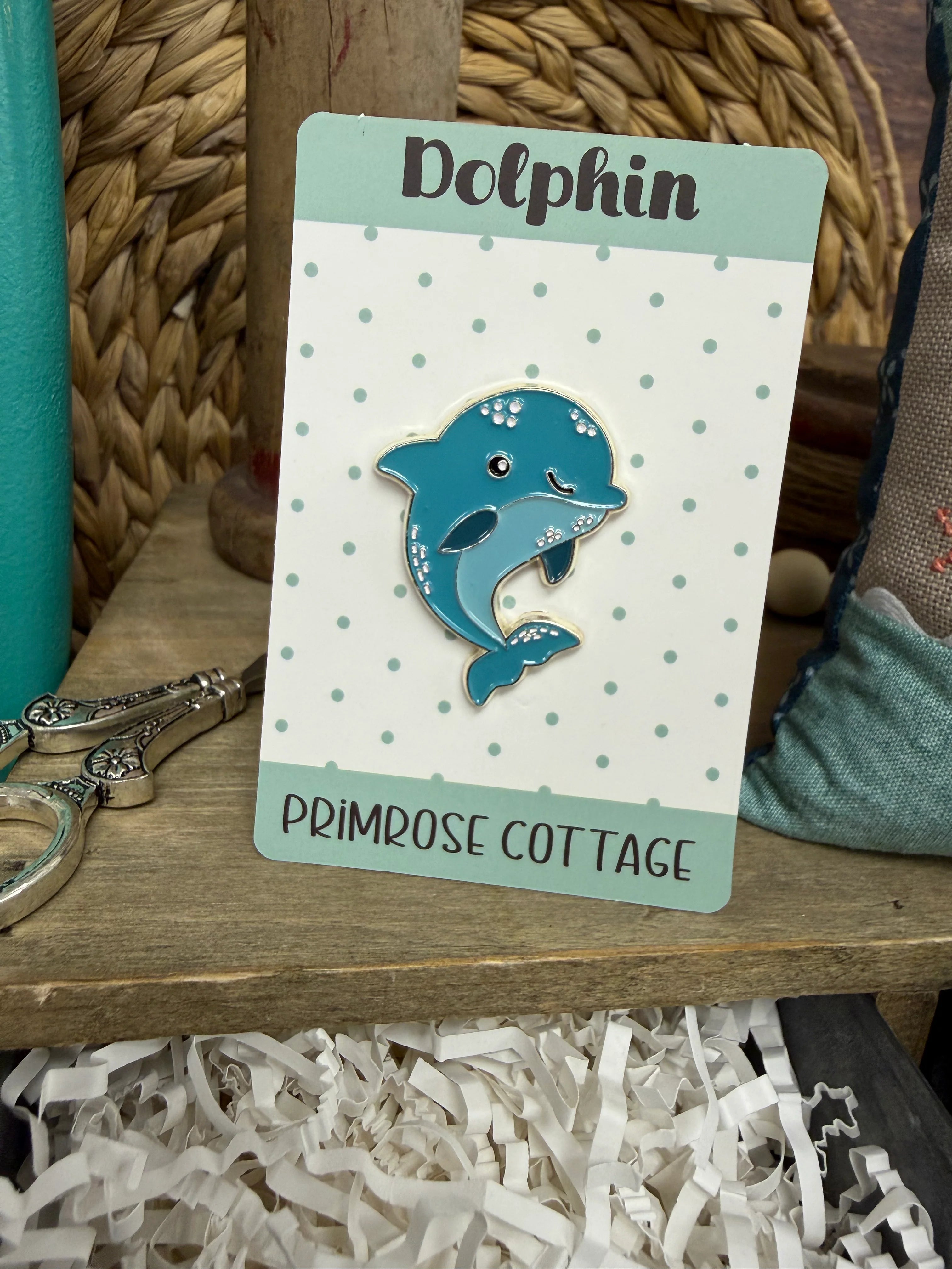 primrose cottage dolphin needleminder