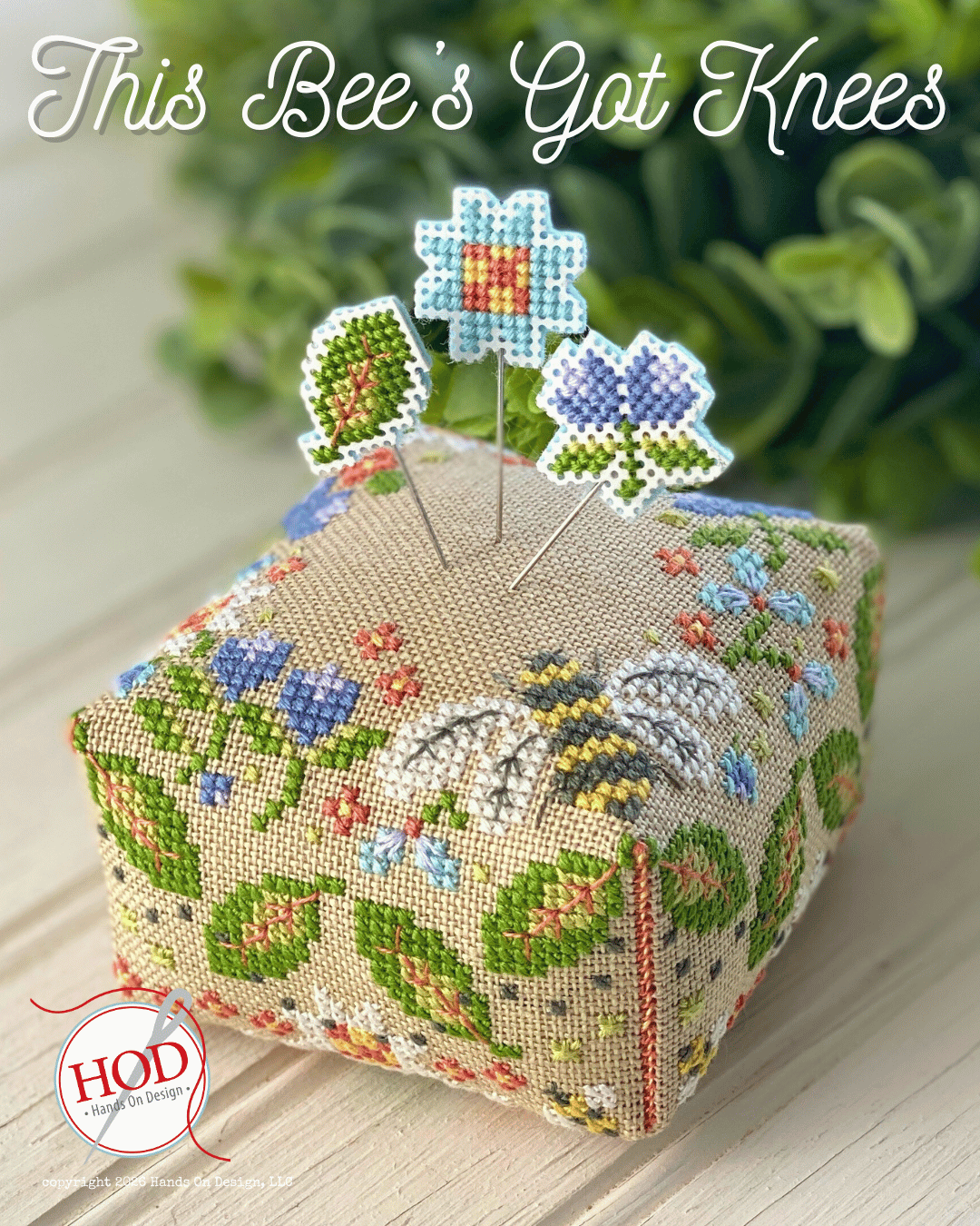 This Bee’s Got Knees | Hands on Design