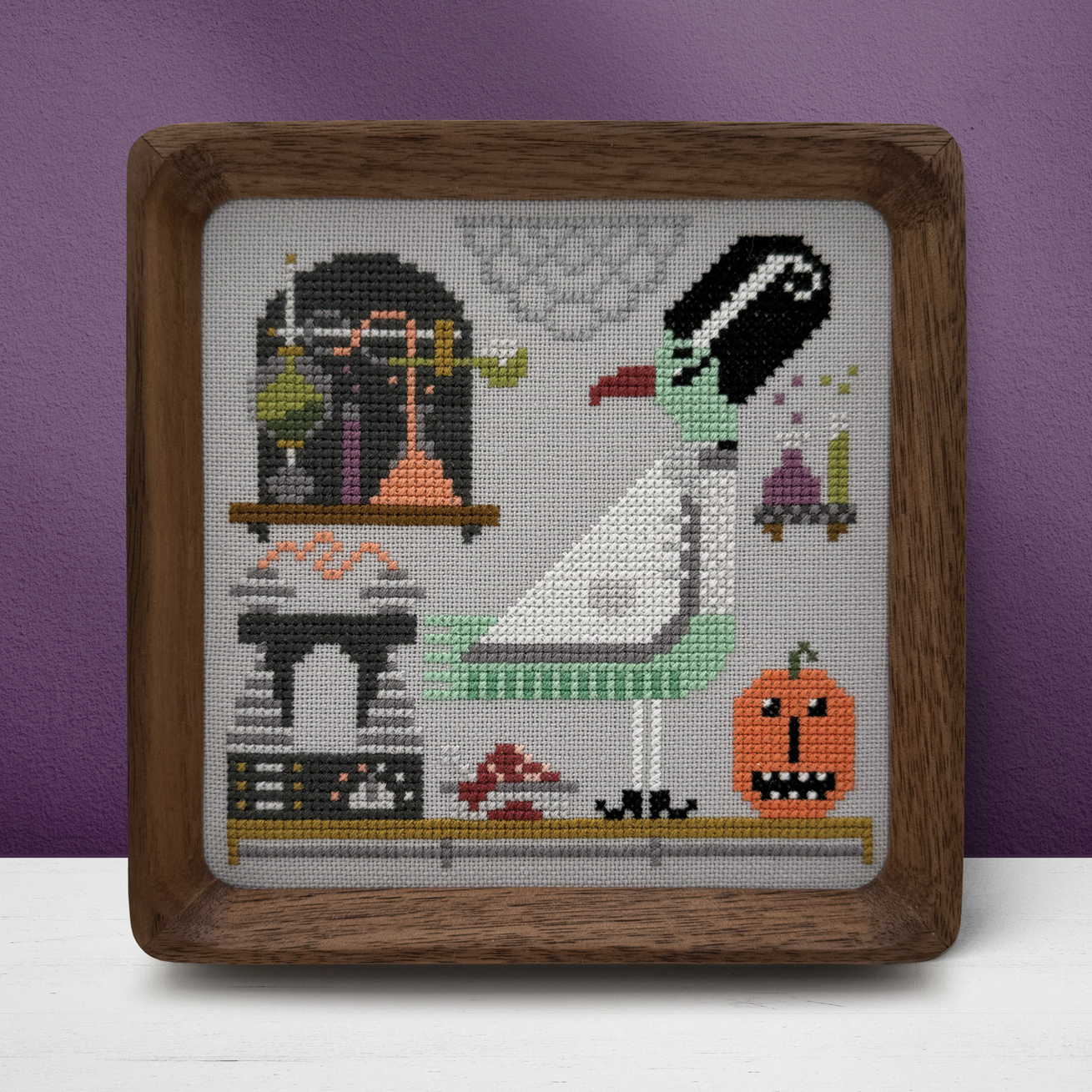 Trick or Tweet - Bea | Boomerang Stitches