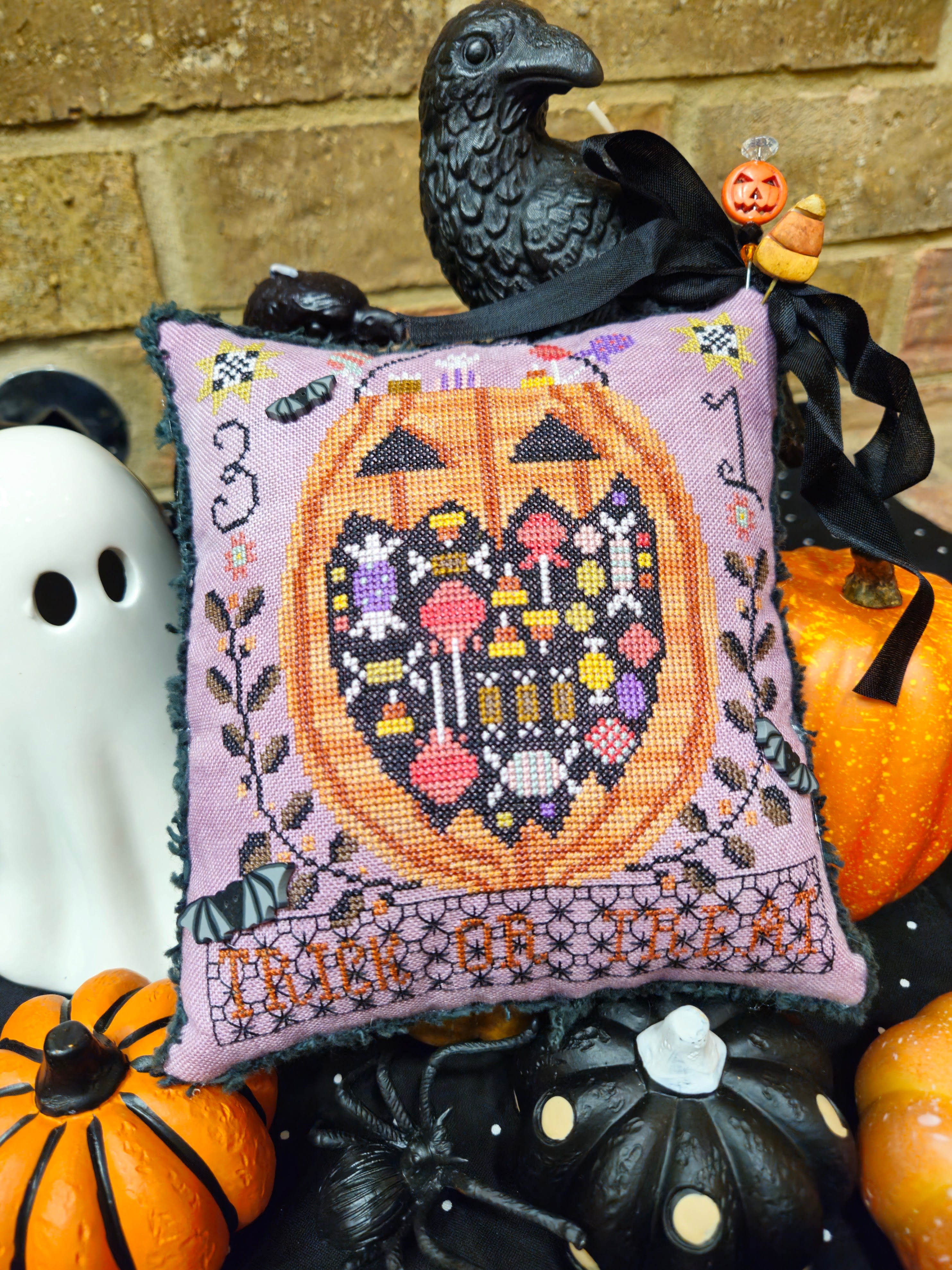 Trick Or Treat | Quaint Rose Needlearts