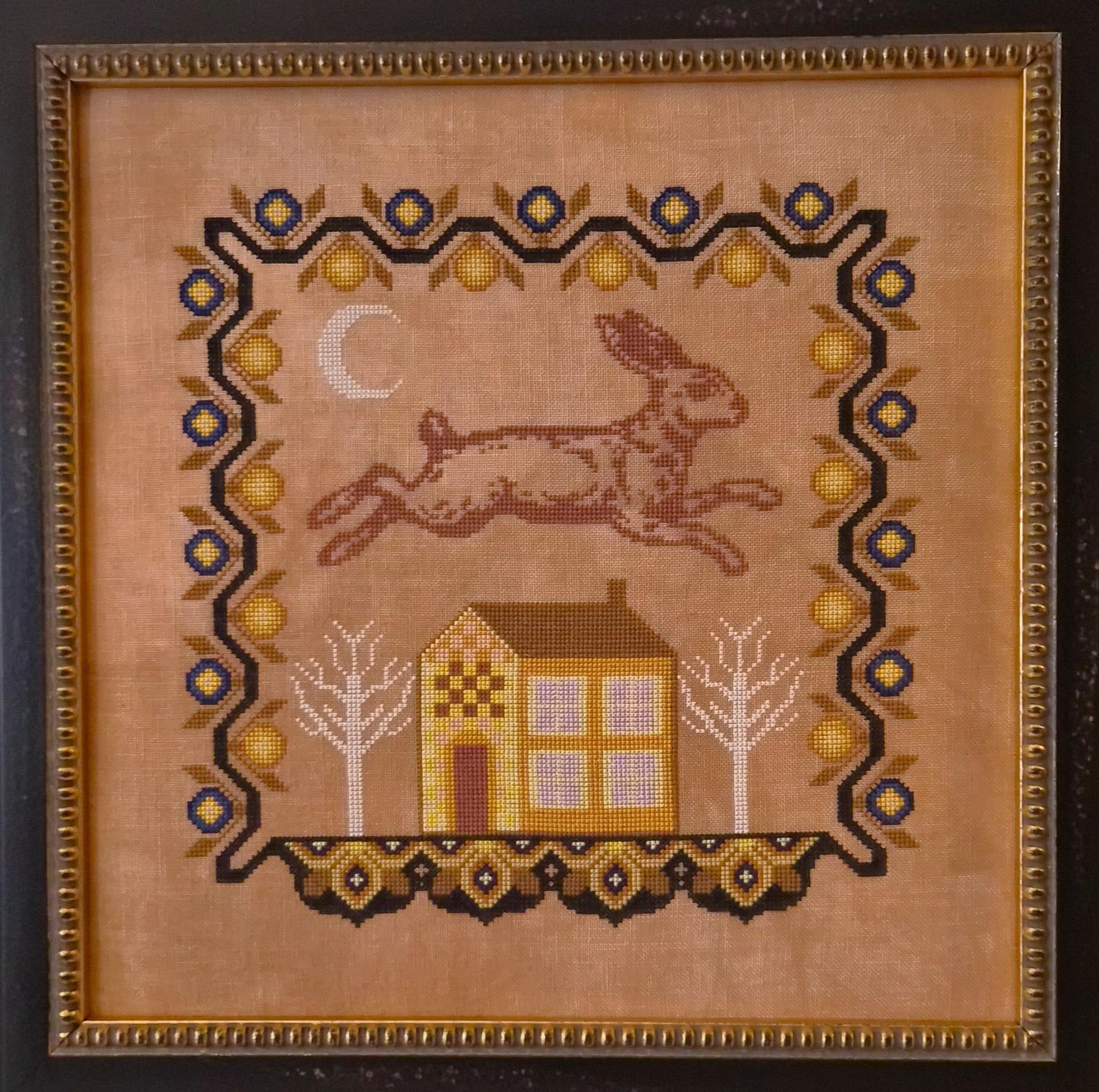 Haunting Hare | The Artsy Housewife