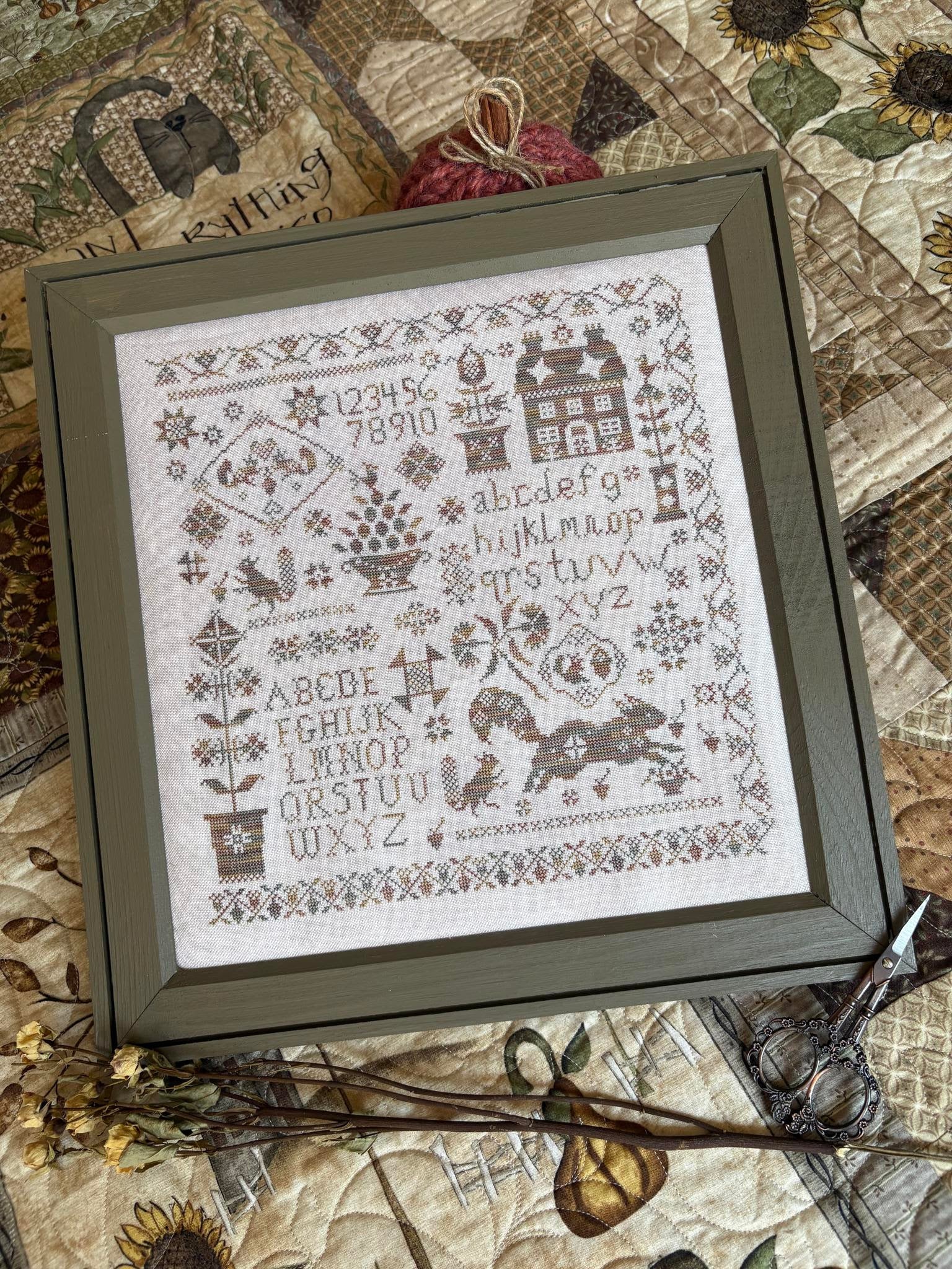 Sassy Squirrel Sampler | Pansy Patch Quilts and Stitchery