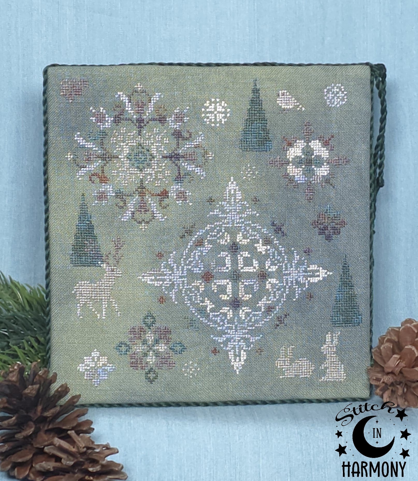 Woodland Quaker | Wildflower Stitching
